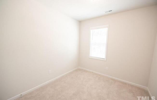 3628 WATER MIST LN