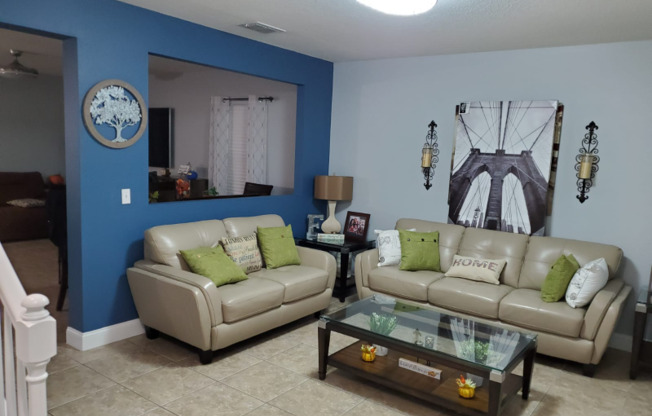 2245 TULIP VLY PT