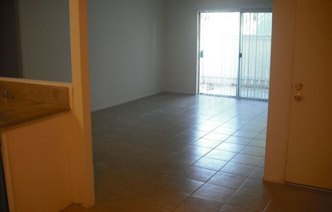 2 beds, 1 bath, $2,550, Unit # 108