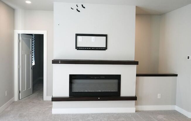 Modern 3-Bedroom Ranch in Grimes – Available June!