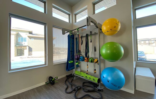 Studio, 1 bath, 611 sqft, $1,030, Unit 113