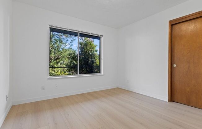 2 beds, 1 bath, 900 sqft, $1,600, Unit TC 57