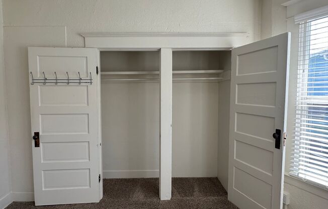 Glisan St. Townhomes