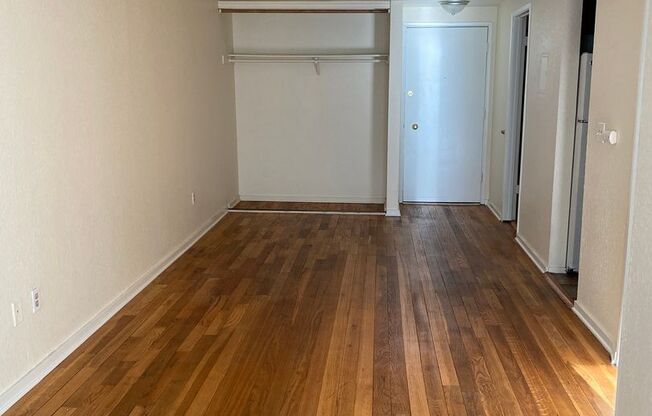 Bridgeview Apts.
