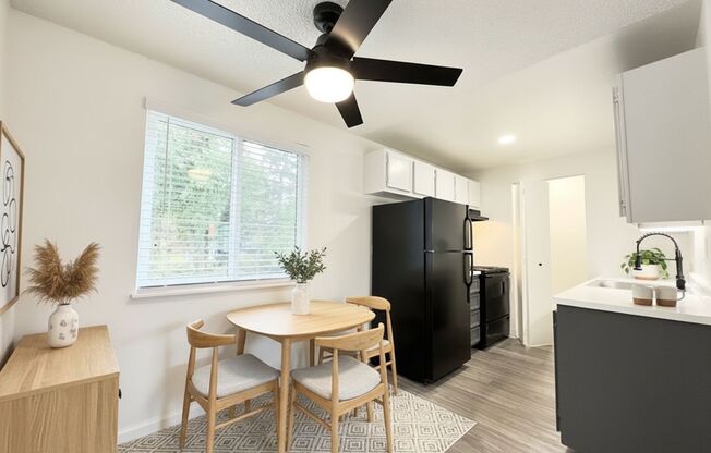1 bed, 1 bath, 592 sqft, $1,295, Unit 85