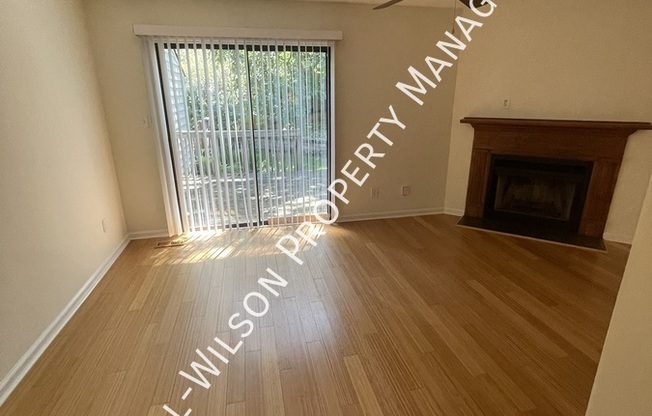 6680 ENGLISH IVY LN
