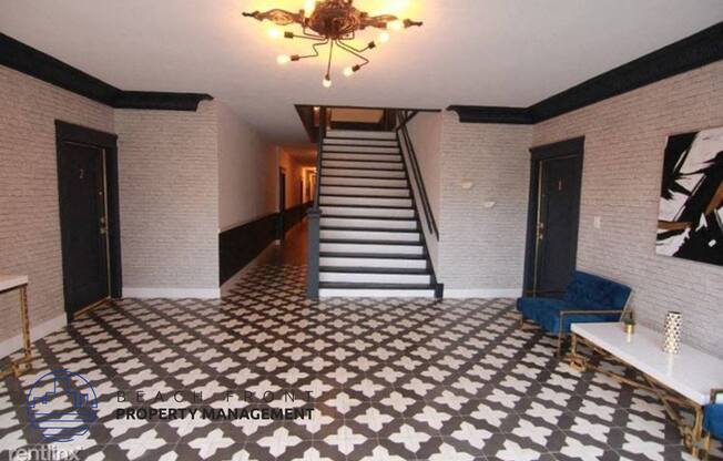 Welcome to 747 S. New Hampshire Ave.