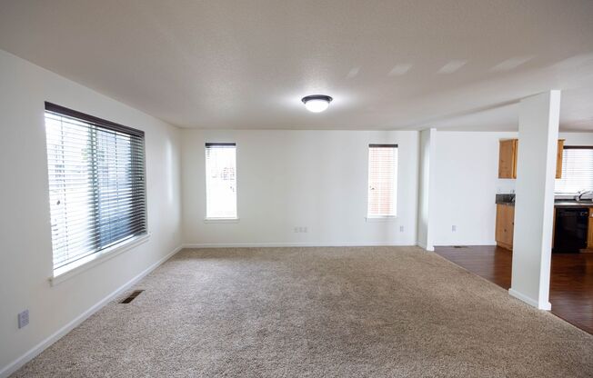 Three bedroom home one block from Battle Ground Village. - With AC