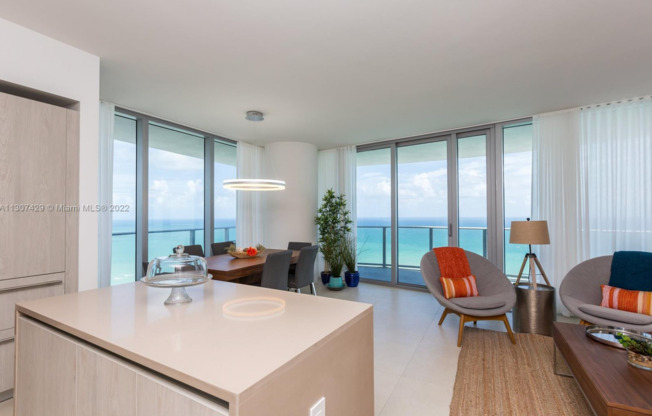 Season Rent at Hyde Beach 2/2