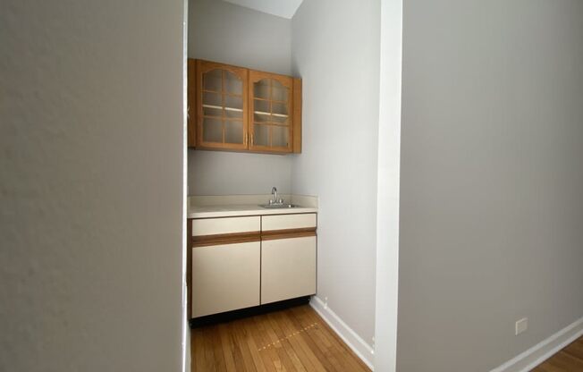 Built-in charm. Standout neighborhood.