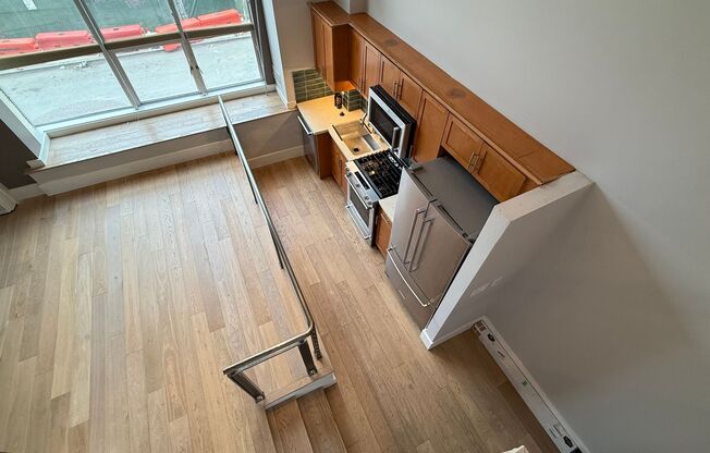 EPIC REA- Amazing SOMA Loft w/View - 1 BR/1.5 BA, Parking, Storage