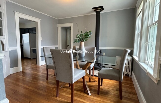 62 CLOVERDALE RD