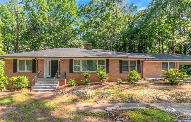Spacious 4 Bed 3 Bath SFH!