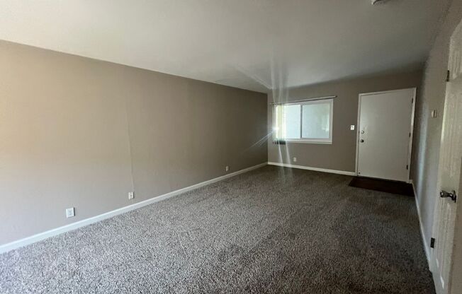 1 bed, 1 bath, 575 sqft, $2,145, Unit 12