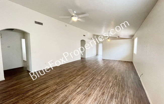 3117 S NASTAR DR