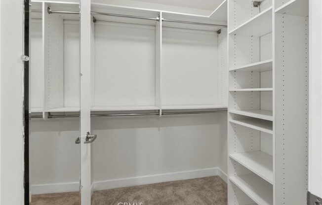 2 beds, 2 baths, 1,050 sqft, $3,500, Unit 351