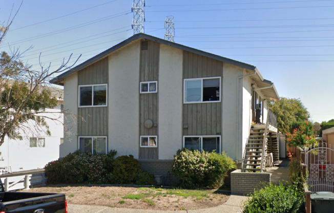 662 Johanna Ave.