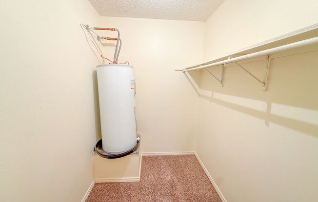1 bed, 1 bath, 480 sqft, $600
