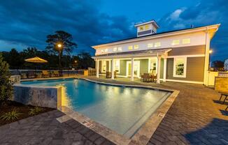 Twilight Pool at Westport Apartments, Virginia