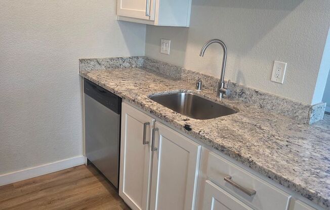 1 bed, 1 bath, 600 sqft, $1,800, Unit 1