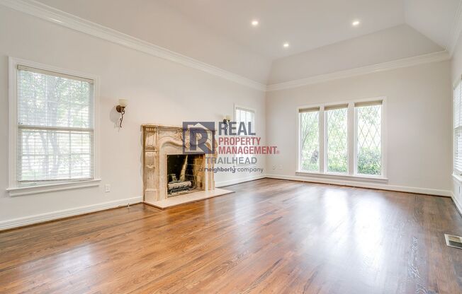 Charming Monticello Townhome – 4 Beds, Updated Kitchen & On-Site Parking