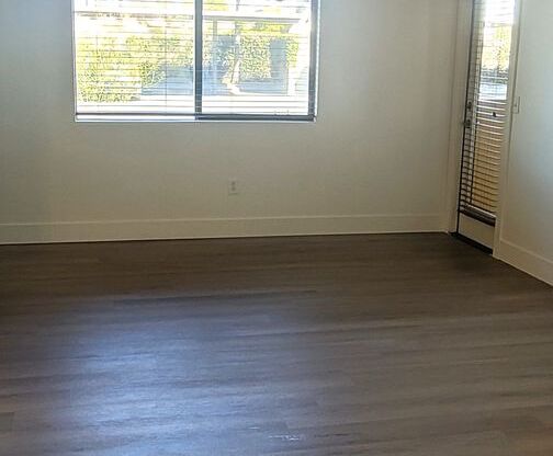 2 beds, 2 baths, 1,080 sqft, $1,950, Unit M1