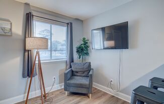 1 bed, 1 bath, $1,000, Unit #3