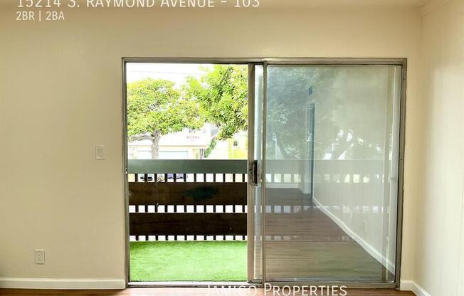 15214 S RAYMOND AVE