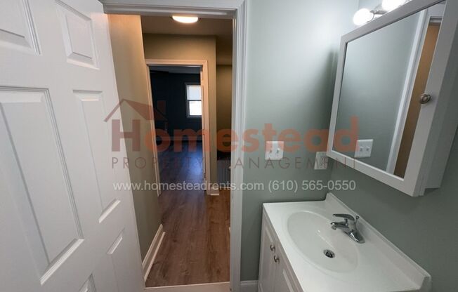 2 beds, 1 bath, $1,625