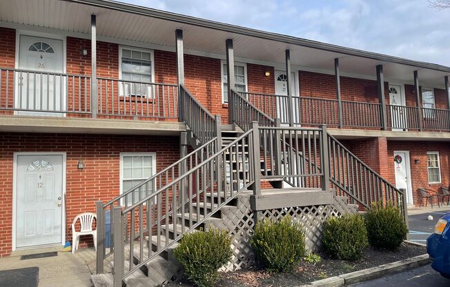 1 bed, 1 bath, 500 sqft, $995, Unit C26