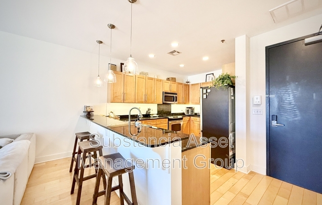 444 N. Central Avenue Unit #211