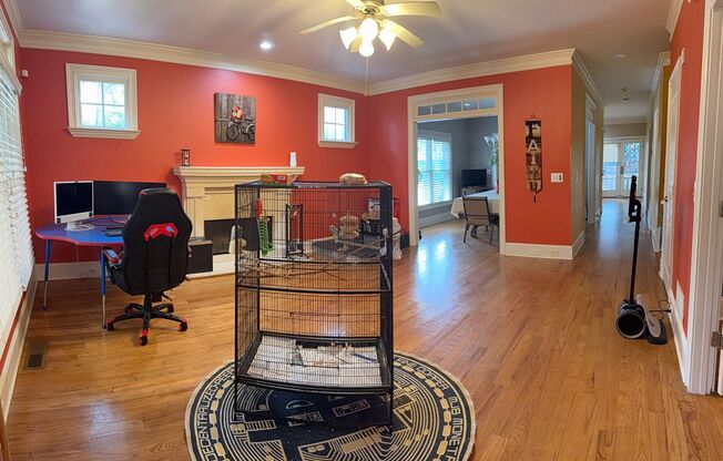 4 BED/2 BATH PRIVATE DECATUR ESTATE FOR LEASE IN DECATUR