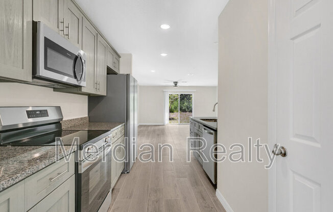 2303 FOX HOLW DR