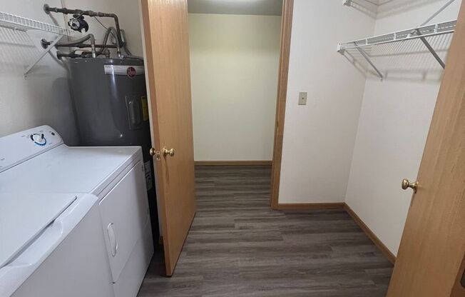 2 beds, 2 baths, 1,175 sqft, $1,835, Unit 2606C302