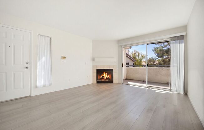 1 bed, 1 bath, $1,200, Unit # 204