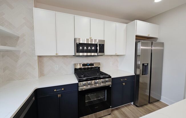 Amazing 3 bedroom 2.5 bath House for Rent in Garfield!