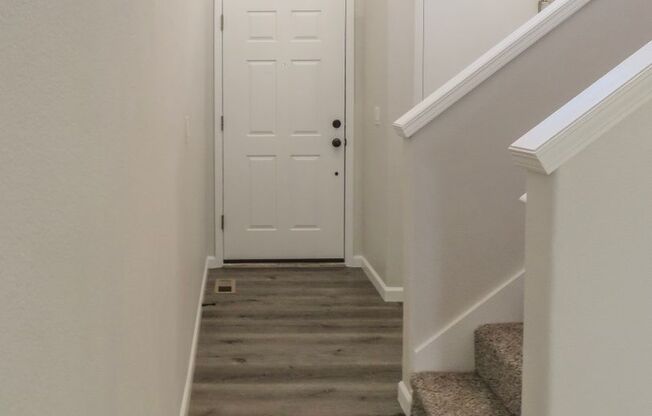 Updated Interior ! Spacious 2 Bedroom 2.5 Bath Town home close to Intel and Nike
