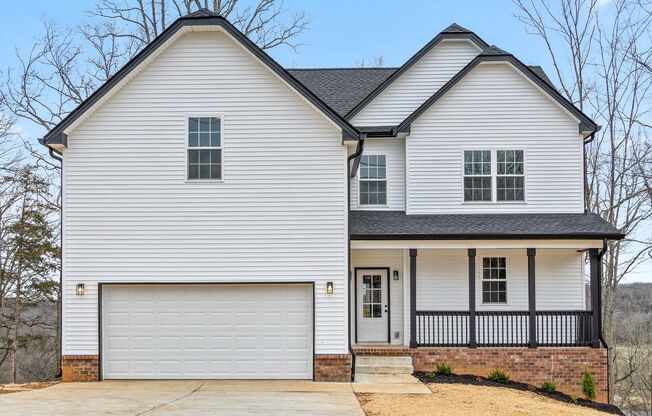 4 Bedroom 3 Bath Pet Friendly Home For Rent!