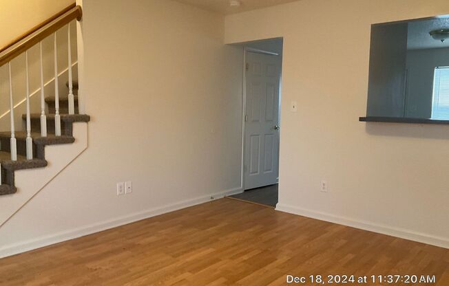 2 beds, 1.5 baths, 950 sqft, $1,295, Unit 05612