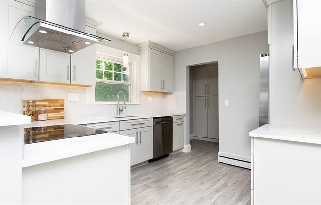 34 LEWIS RD