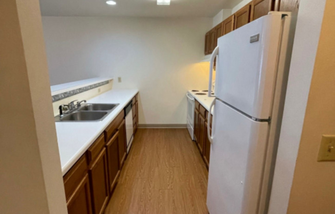 2 beds, 1 bath, 1,000 sqft, $925, Unit TE218X-101