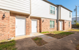 Cozy 2bd 2.5bath in the Heart of Dallas Townhome!