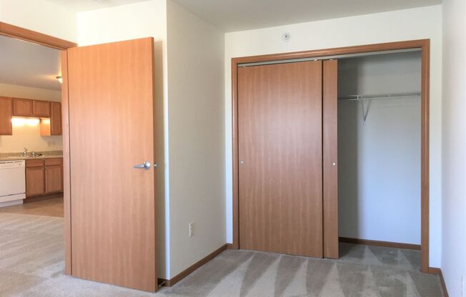 2 beds, 1 bath, 816 sqft, $995, Unit 309