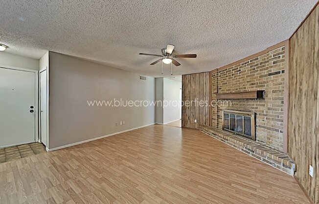 4202 GLENLAWN CT