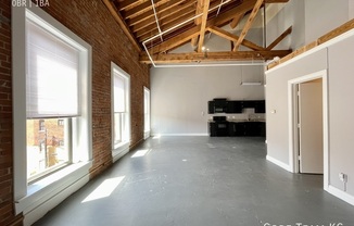 500 DELAWARE ST