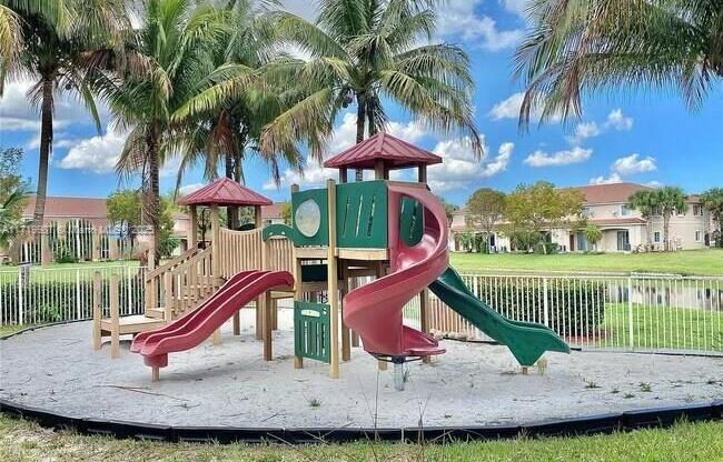 2577 SW 82nd Ave