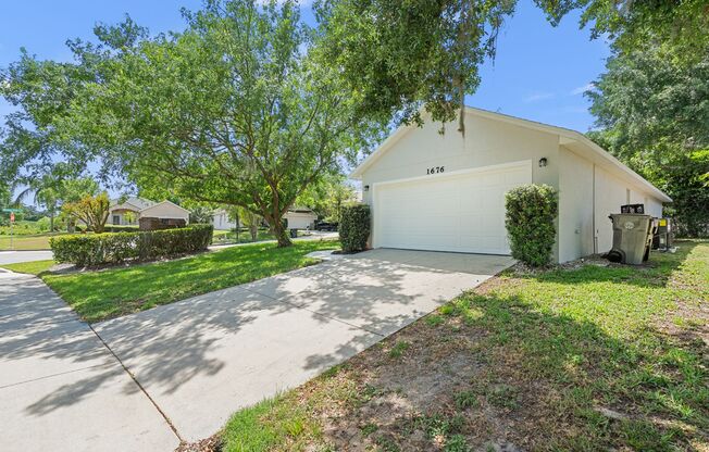 ERROL ESTATES - GOLFSIDE VILLAGE  • 3 BR • 2 ba • 1,500 ft²