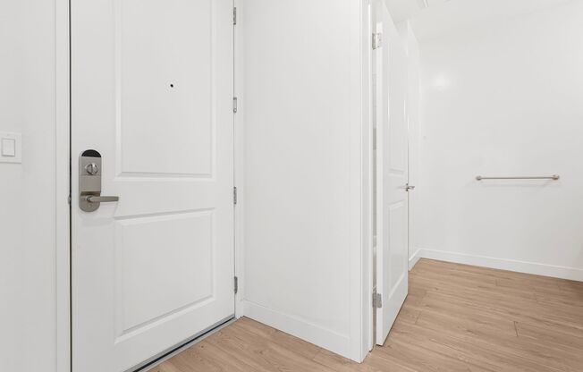 2 beds, 1 bath, 749 sqft, $3,545, Unit 221