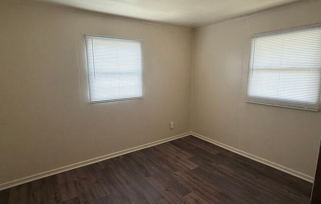 JNF 2832 W. Carmen Ave.