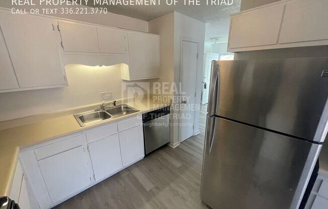 4312 C EDITH LN